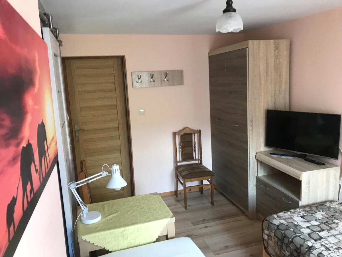Zakatek Hotel Wysowa-Zdroj Bagian luar foto