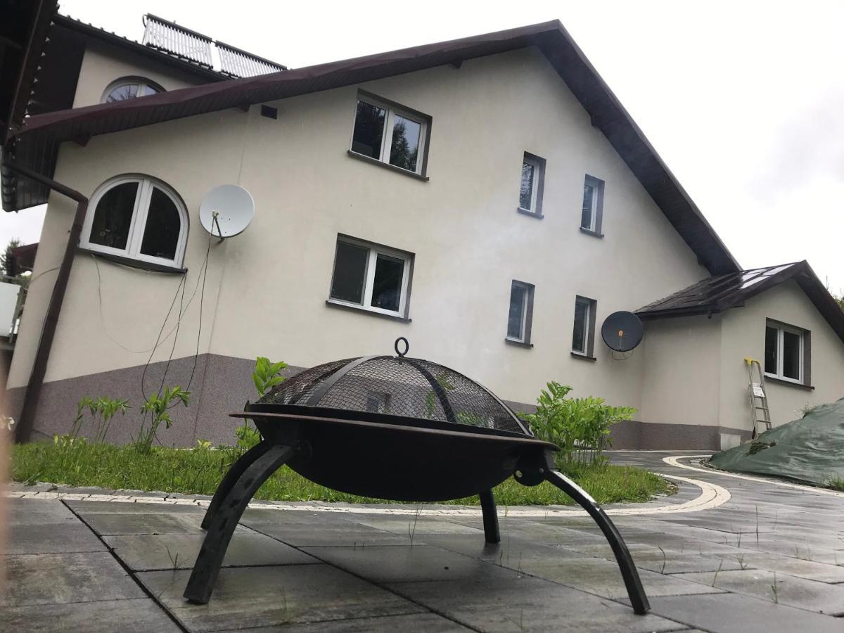 Zakatek Hotel Wysowa-Zdroj Bagian luar foto